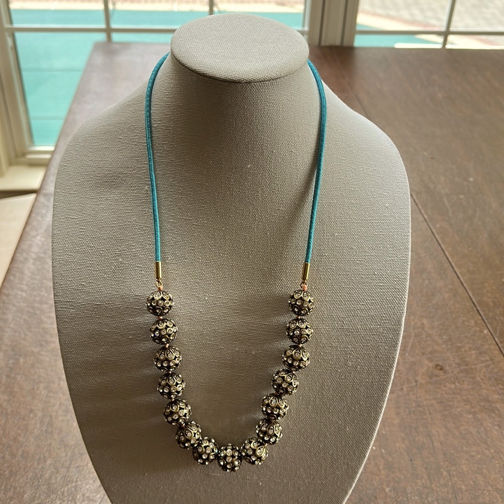Adjustable necklace
